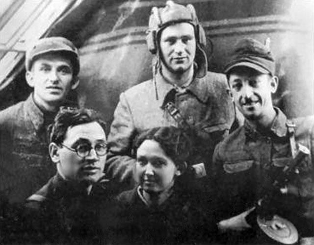 Группа евреев-партизан бригады имени Чкалова, 1943 г.