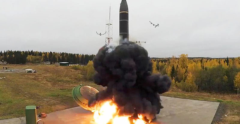 Пуск межконтинентальной баллистической ракеты "Тополь-М" на космодроме Плесецк, 30 сентября 2019 года Снимок с видео / Минобороны РФ / ТАСС